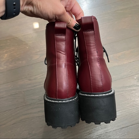 Madden girl Carra burdungy combat zip up boots size 6.5 - Picture 5 of 6